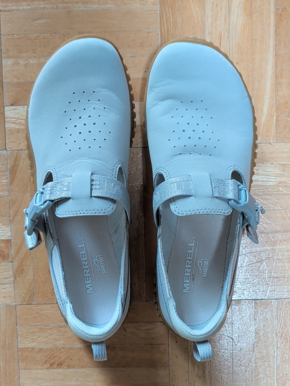 Merrell Women's Barefoot Wrapt Buckle shoes